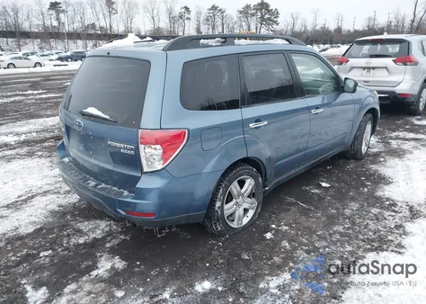 2010 Subaru Forester 2.5X Premium из США, поврежденный, VIN JF2SH6CC3AH790019
